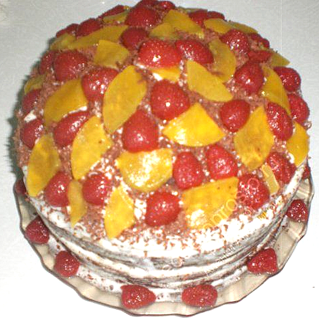 фото готового торта «Маргарита» с коньячно-фруктовой пропиткой