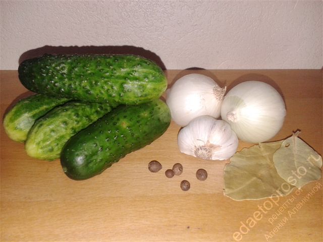 фото исходных продуктов для консервированных огурцов на зиму