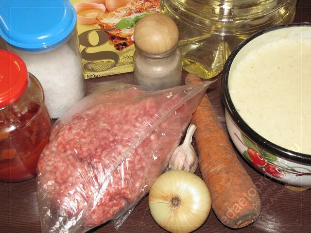 фото исходных продуктов для лазаньи с фаршем