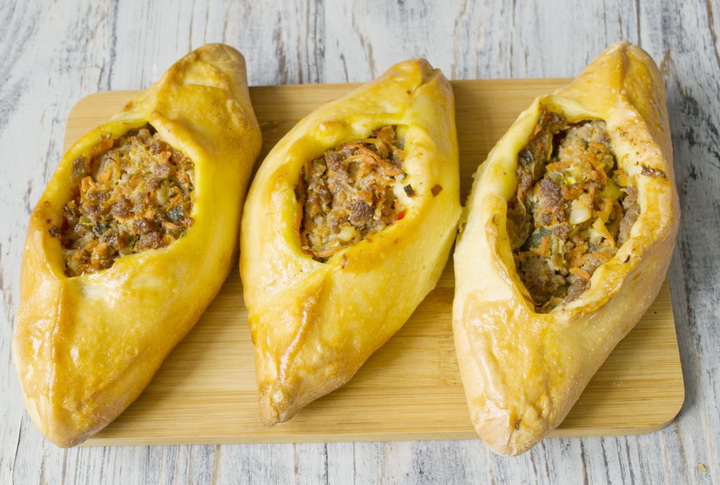 фото блюда Расстегаи с мясом 